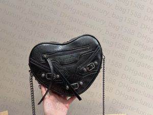 Fashion 7A Top Shoulder Bag Love Motorcycle Bag Chain Zipper Large Capacity Cowhide Rivet Designer Vintage Women Bag Original Hardware