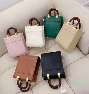 Tasarımcı -Mini Tote Çanta Tasarımcı Çantalar Kadın Amber Tapı Lüks Çantalar Omuz Messenger Crossbody debriyaj Lady Cüzdan