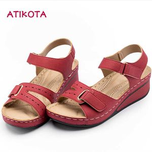 Atikota Women Wedges Sandálias Moda Sapatos Retro Anti-Slip Menas Ladies ao ar livre Casual Sandal Plus Tamanho 2024 Verão Novo T221209 3E6BE