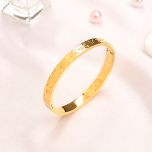 Europe America Fashion Style Bracelets Women Bangle Luxury Designer Jewelry 18K Gold Plated Stainless Steel Wedding Lovers Gift Bangles Wholesale ZG1212 325