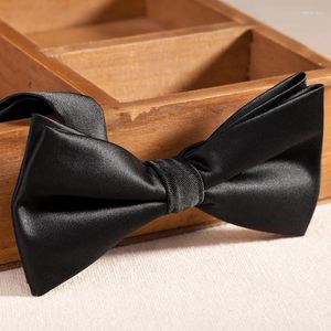 Bow ties 2022 Arrivo maschile per matrimoni doppio tessuto nero classico business bowtie cravatta formale di lusso con scatola regalo