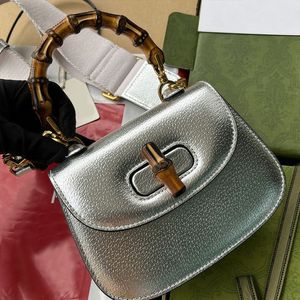 Designer 7a kvalitet Diana bambu väska handväska Silver äkta läder axelväska bambu twist lås plånböcker guld metall löstagbar strapsag klaff crossbody väskor koppling