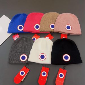 Вязаная шапка Beanie Cap Дизайнерские шапки с круглым знаком для мужчин и женщин Зимние шапки 7 цветов