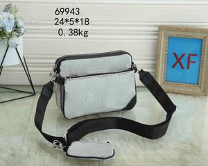Embossing cross body-väska 3-delat set i lyxiga designerväskor mode grå svart 2 färger messenger bags handväska för män 69943#24x5
