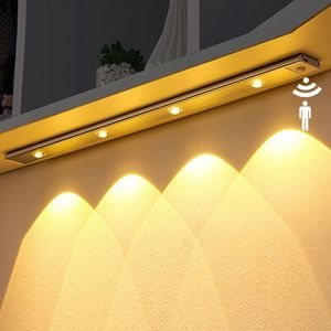 2022 USB LED Night Light Sensore di movimento LED ultra sottili wireless Luci per refrigeratore per vino per armadio da cucina Camera da letto Armadio Illuminazione per interni