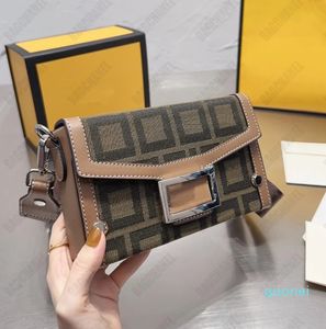 Дизайнер -Кросс -кузов дизайнерские сумки мужская женская диагональная сумка для плеча 5A Top Class Двух букв Классическая сумочка сумочка