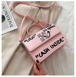 Clearance Retail Wholesale High Quality Handbag Women's 2023 New Trendy Korean mångsidig msenger fransk minoritet Dign en axel liten fyrkantig väskor