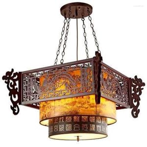 Lampade a sospensione Lampadario in pelle di pecora in legno antico in stile cinese El Restaurant Teahouse China Lighting Wind Dragon Invia ZS25