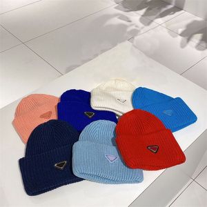 Açık Bonnet Tasarımcı Şapka Beanie Man Trucker Şapka Şapkalar Kış siyah basit klasik yumuşak gündelik vintage süsleme yünlü kamyon şapka pembe yeşil hip hop erkek kapağı