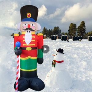 Juldekorationer 2.4m Giant Soldier Model Nutcracker Uppblåsbar LED -ljus upp dekor utomhusholida år fest