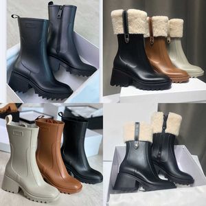 Women Designer Platform Gummi Rainboots Rain Boots Betty Rain Boot In PVC With Zipper Mohair Sock High Boot Fashion Outdoor Casual Shoes No327