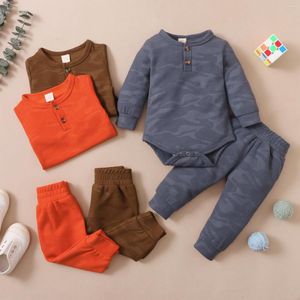 Kleidungssets für Kleinkinder, Mädchen, Jungen, lässiges zweiteiliges Kleidungsset, Strampler und Hose mit Tarnmuster, dunkelgrau/orange/braun