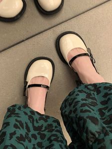 منصة Mary Janes Buckle Bow Round Toe Sweet Lolita Hollow Fairy Sandals Shoes Woman Disual 2024 Summer T221230 92d5f