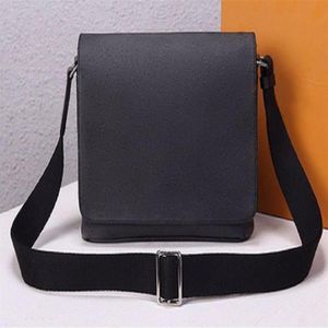 2021 Nya berömda Brand Men Bag designer Mens Document Bag Cowhide Real äkta läder Mens axelväska Business Portcase Crossbo289i