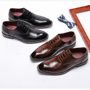 Wiosna jesień oryginalne skórzane męskie buty ubierają modne sznurowane męskie obuwie Smart Business Work Office obuwie da011