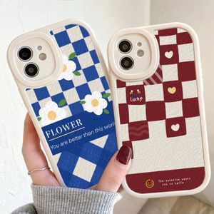 الحالات الفاخرة ، علبة هاتف Fabric for iPhone 11 14 Pro Max Funda iPhone11 12 13 13 XS MAX XR 7 8 Plus SE 2022 غطاء جلدي ناعم