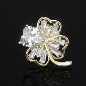 Luxury Crystal Four-leaf Clover Brooches for Women Gold-plated Flower Brooch Pin Clothing Accessories Prom Party Jewelry