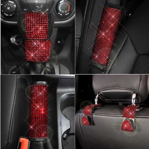 Säkerhetsbältes tillbehör 1PC Red Rhinestones Crystal Car Seat Belt Cover Shoulder Pads Car Shifter Gear Hand Brake Cover Auto Interiör Tillbehör T221212