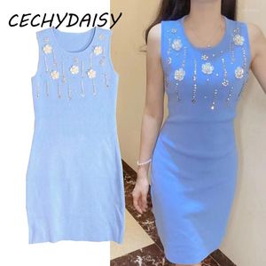 Casual Dresses Luxury Beading Sequined Knitted Sweater Dress Women O-Neck Sleeveless High Street Designer Blue Black Bodycon Mini Robes