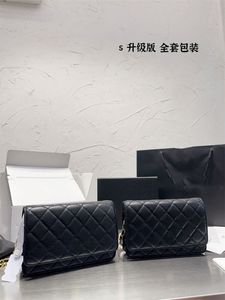Новая мода Caviar Кожаные сумки на ремне Дизайнерская сумка через плечо Роскошные женские кошельки-клатчи Популярные сумки Дизайнерские сумки Женские черные кошельки Золото Серебро Аппаратные средства