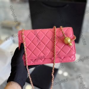 Kvinnors designer lambskin walle på kedjepåsar krossar guld boll klassisk mini flap ghw crossbody axel vadhållare handväska äkta läder sacoche handväskor 19 cm