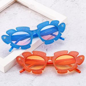 NEW Sunglasses Women Heteromorphic Petal Sun Glasses Adumbral Anti-UV Spectacles Personality Eyeglasses Ornamental