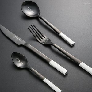 Servis upps￤ttningar Nordic Portable Cutlery Set Black Steel Steel Travel Steak Dining Vajilla Completa Kitchen Table Seary DB60DC