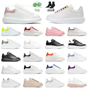 2022 Designer Shoes Oversized Sneaker Classic Laser Tail Platform Casual Sports Sneaker Sport Mens Woman Sneakers h1