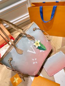 CC Spring Stardust Bag Mm Tote Gradient Designer Väskor Canvas Läder Totes Kvinnor Män avtagbar tryckt dragkedja Pouch Wallet Pink Handväskor Purse