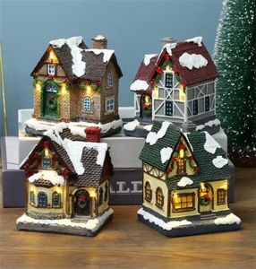Christmas Scene Village House Staty med varmt LED -ljusbatteri drivs vinter snölandskap hartsbyggnad miniatyr figur 23640944