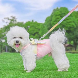 犬の襟のリーシュ犬猫ハーネスリーシュセット調整可能なレースボウノットペットハーネスベスト服かわいい子犬ドッグパーティープリンセスドレススカートチワワT221214