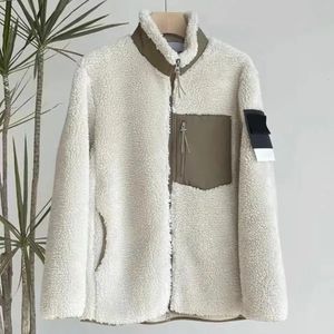 Tasarımcı Erkek Ceketler Erkek Ceket Palto Kış Kalın Uzun Kollu Fermuar Hoodie Kuzu Tarzı Dış Giyim Epaulet LOGO ile