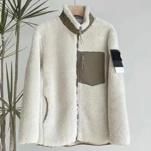 디자이너 남성 자켓 남성 자켓 코트 겨울 두꺼운 긴 소매 지퍼 까마귀 램 스타일 Outwear with Epaulet LOGO