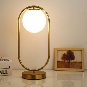 Desk lampor Moderna LED -bordslampor Mässing Golden Galss Ball Lights Bedside Reading Desk fixtur Bedroom Hote Home Decor Round Ring Lighting P230412