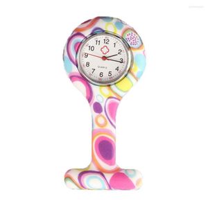 Zegarki kieszonkowe mini prezent z klipsem okrągłe tarcze w kolorze wzorzystym silikonowym zegarek broch brooch wodoodporne urocze dokładne