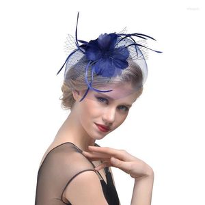 Berets Lady Fedoras Hat Girls Feather Veil Wedding Headbonad Bridal Hairpin Party Cap B-8311