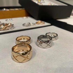 water chestnut overlapping mirror ring luxurys desingers female fashion ins trendy niche design index Finger rings opening beach party good pretty