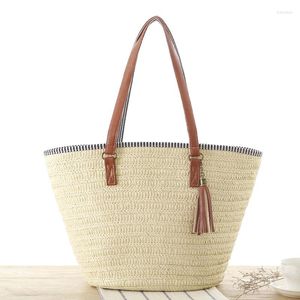 Evening Bags 2022 Casual Tassel Straw Rattan Women Handbags Wicker Woven Shoulder Large Capacity Tote Bag Summer Beach Purses