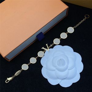 Half Diamond Letter Designer Bracelets Clover Crystal Pendant Women Rhinestone Chain Links Bracelet with Box