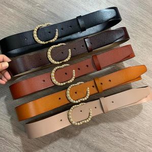 Damengürtel Klassische Doppelbuchstaben Perlen glatte Schnallengürtel Designer Marke Retro Cattlehide Freizeit Bund Fashion Simple Belt Accessoires