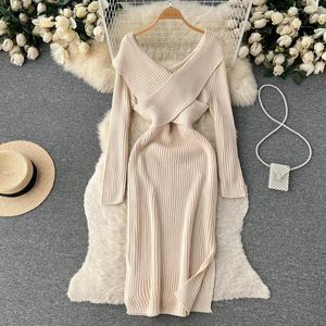 Casual Dresses Autumn and Winter Gentle Wind Senior Sense of Cross V-Neck Knit Design Elegance Temperament Open Fork Dress