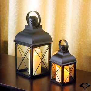 Candle Holders Retro Holder Wrought Iron Windproof Lamp Decoration Plant Pot Container El Bar Window Ornaments Wedding Lantern