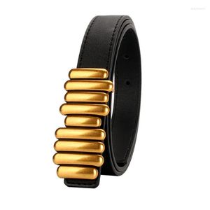 أحزمة فريدة من نوعها حزام الذهب PU FASHION TILL Black Retro ins inval heals bress weistband 2022