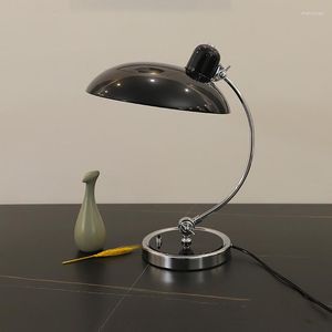 Bordslampor modern enkel nordisk designer kreativ skrivbordslampa f￶r sovrummet sovrum studie vardagsrum dekor ledande ljusarmaturer