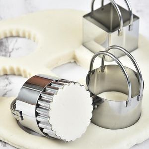 Pişirme Kalıpları 5 PCS/Set Çerez Kesiciler Paslanmaz Çelik 3D Kek Unu Kalıp Fondan Kesici DIY Bisküvi Kalıp Mutfak Bakeware Araçları