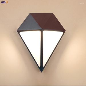 Lampada da parete creativa LED acrilico impermeabile illuminazione esterna Wandlamp per giardino cortile Nordic Fixture soggiorno decorazione