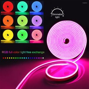 Strip Light Bluetooth-kompatibel appstyrningsladdning Dimbar vattentät dekoration EU Plug Smart Life RGB Neon Sign Tape