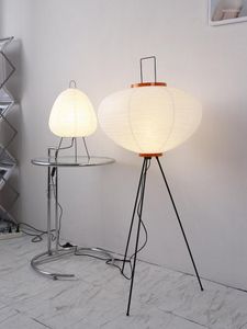 Golvlampor japansk stil Noguchi Yong Akari Lamp Paper Designer förvånad Silent Wind Home Stay Bedside Art Lighting