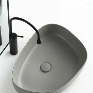 Badzubehörset Advanced Smoky Grey Table Basin Wash Cement Matte Ceramic Washbasin Single Industrial Style