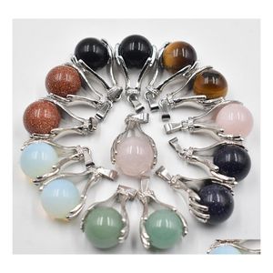 Konst och hantverk Natural Quartz Crystal Charms Pendant Hand Hold Round Ball Bead Halsband Pendants Yoga Reiki Chakra Healing Women M DHH0Y
